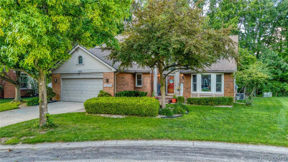 42790 Ledgeview Drive Novi City, MI 48377