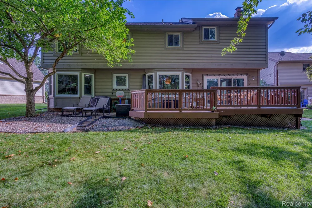 42790 Ledgeview Drive Novi City, MI 48377