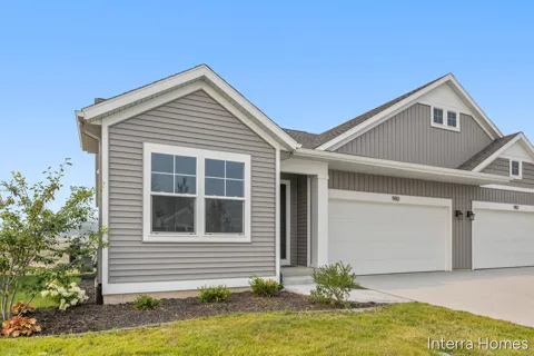 980 Scioto Drive NW #4