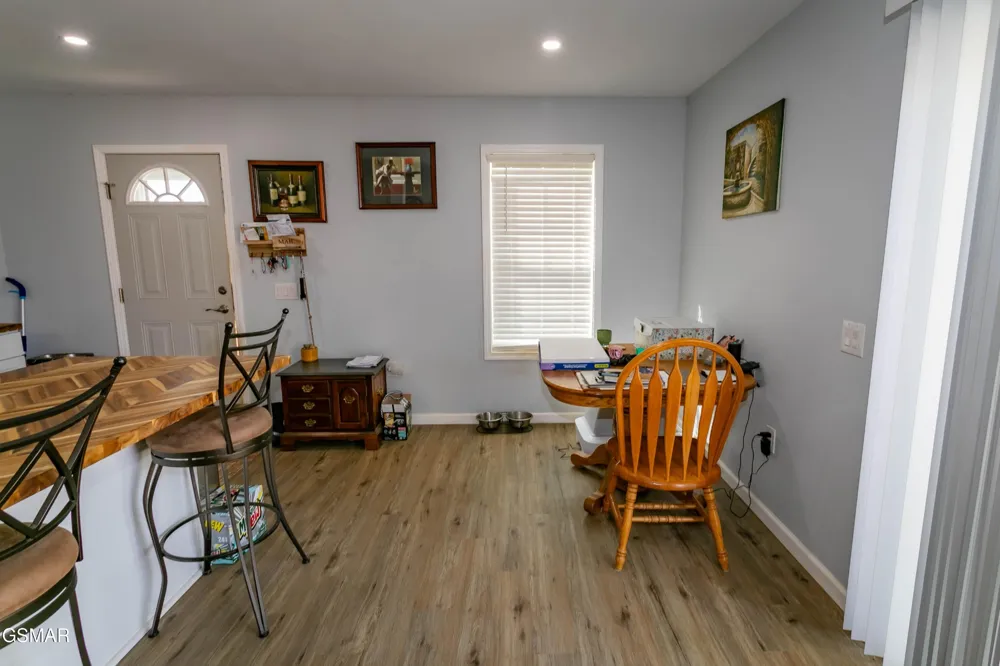 8113 W Old Highway 73 Townsend, TN 37882