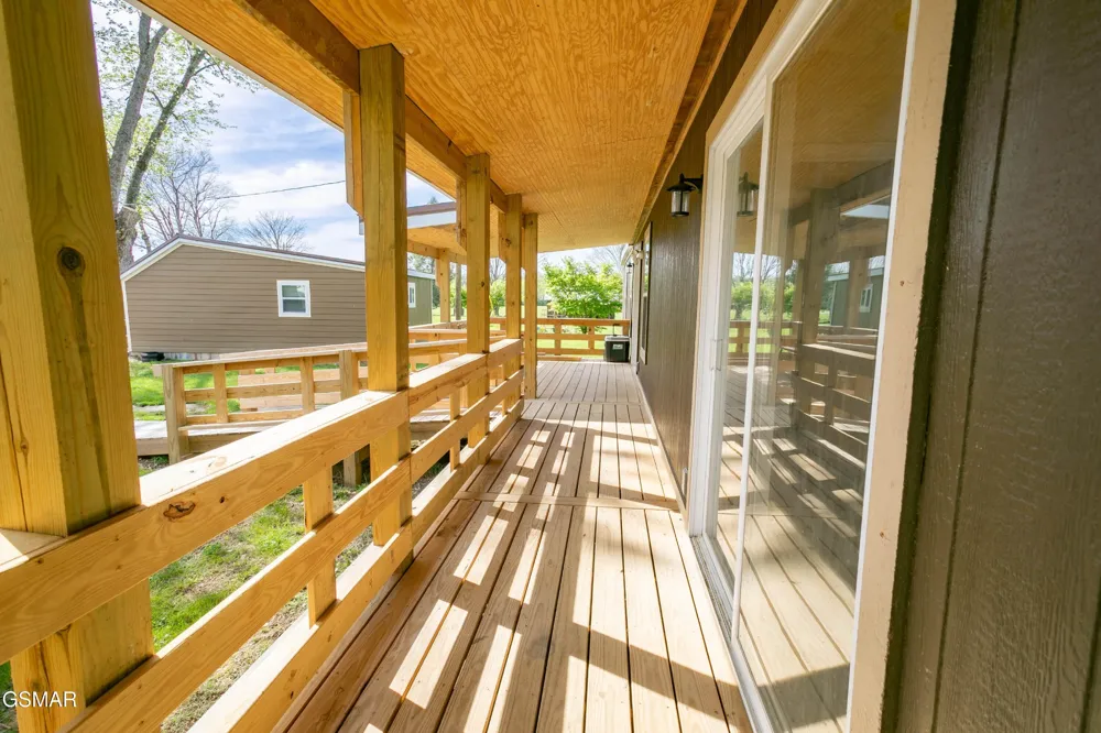 8113 W Old Highway 73 Townsend, TN 37882
