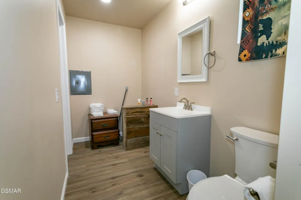 8113 W Old Highway 73 Townsend, TN 37882