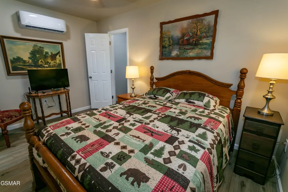 8113 W Old Highway 73 Townsend, TN 37882