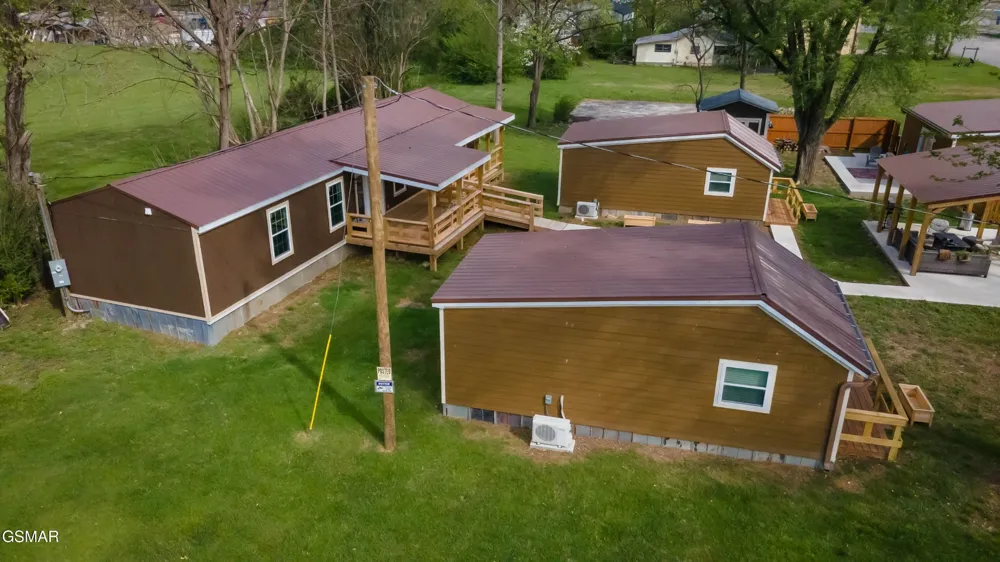 8113 W Old Highway 73 Townsend, TN 37882