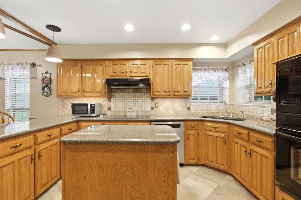 5308 Dixie Circle Sachse, TX 75048