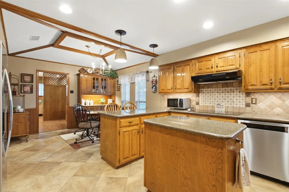 5308 Dixie Circle Sachse, TX 75048
