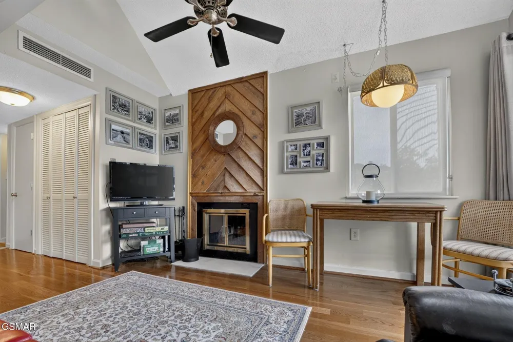 1260 Ski View Drive #4302 Gatlinburg, TN 37738
