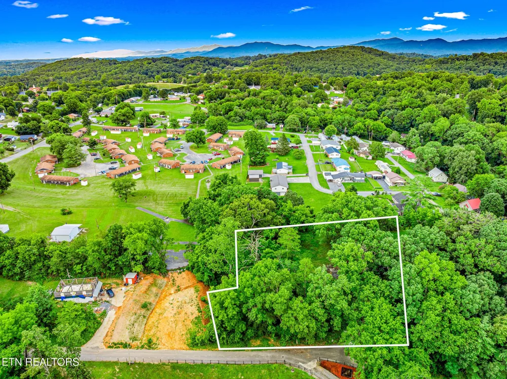 278 Harvest St Newport, TN 37821
