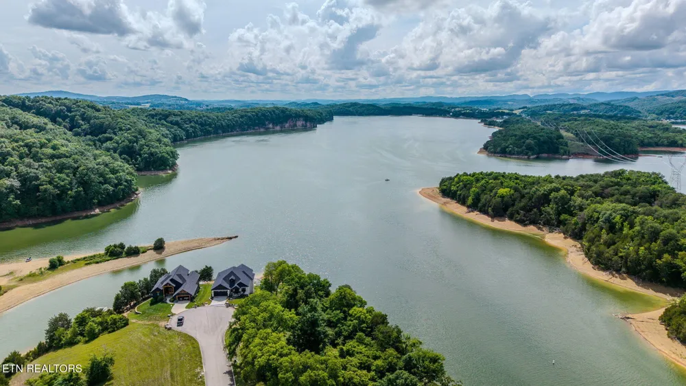 2062 Turners Landing Rd Russellville, TN 37860