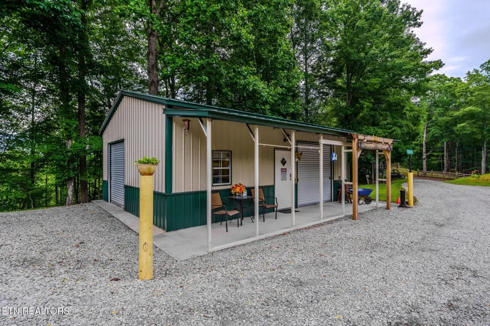 2120 Mount Pleasant Rd Vonore, TN 37885