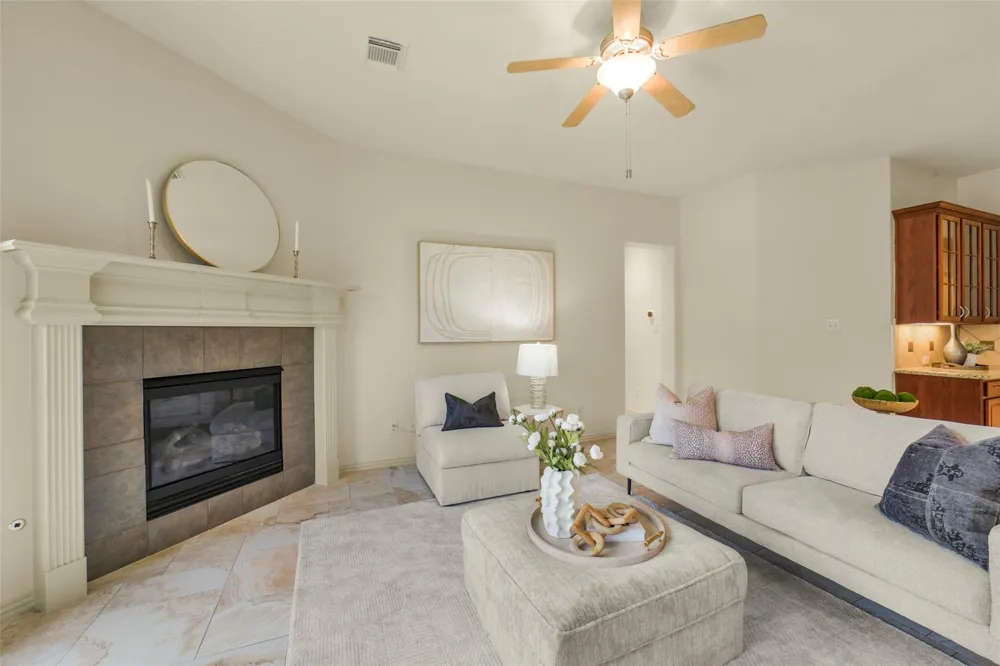 82 Cherry Hills Drive Jersey Village, TX 77064
