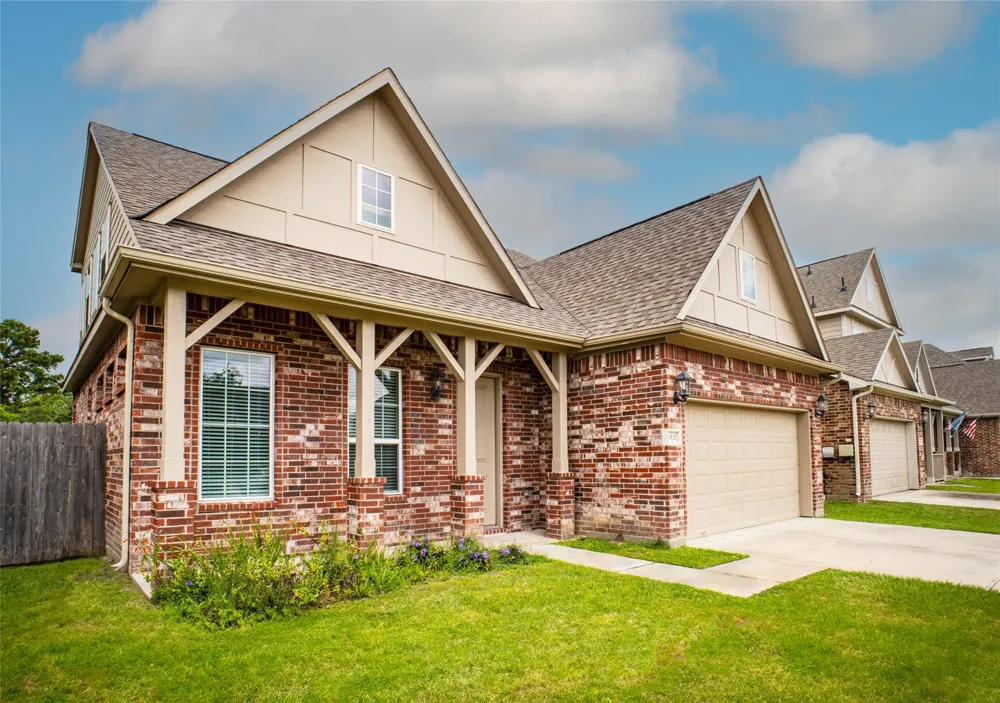 6532 Geisler Crossing Lane League City, TX 77539