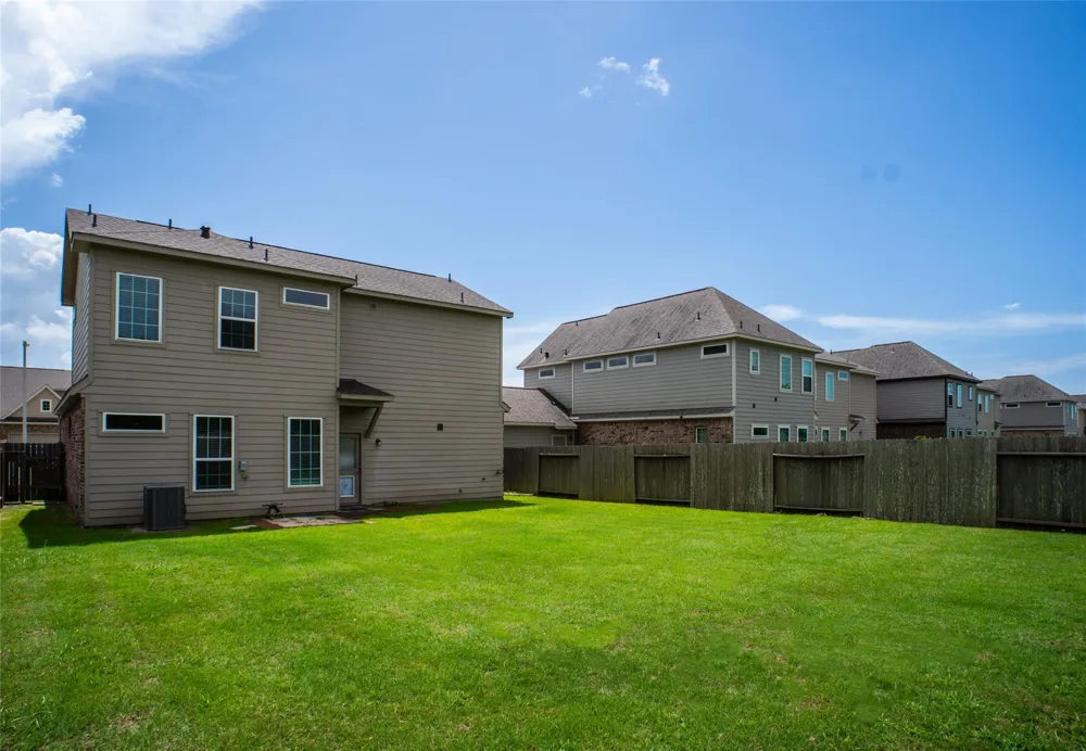 6532 Geisler Crossing Lane League City, TX 77539