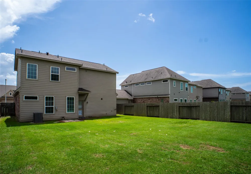 6532 Geisler Crossing Lane League City, TX 77539