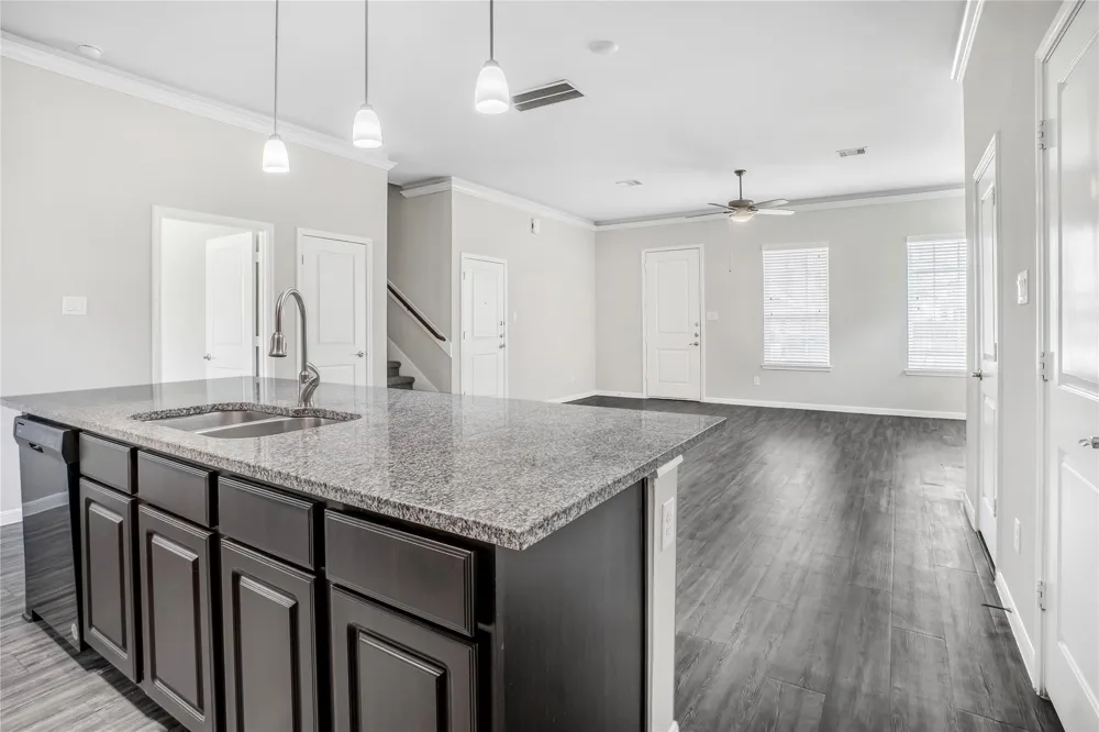 6532 Geisler Crossing Lane League City, TX 77539
