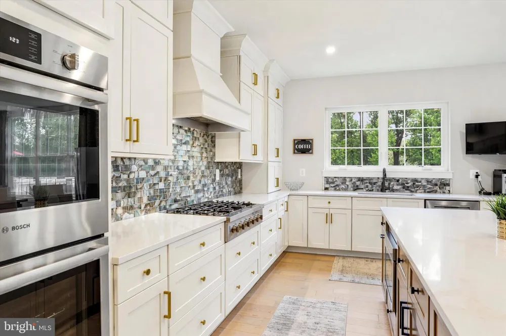 120 IVY MILLS ROAD Glen Mills, PA 19342