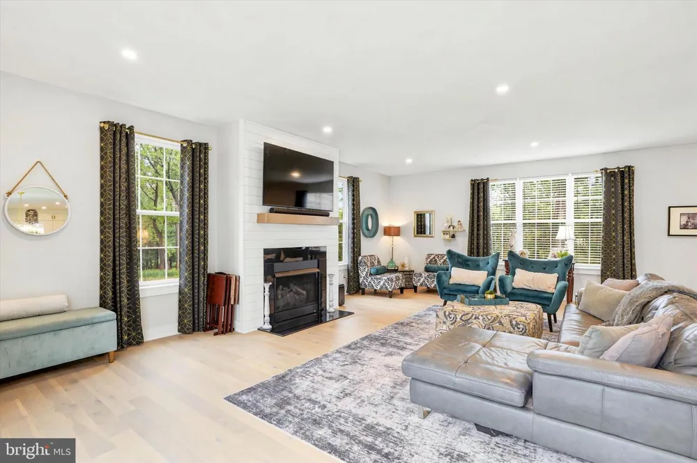 120 IVY MILLS ROAD Glen Mills, PA 19342