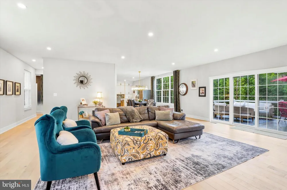 120 IVY MILLS ROAD Glen Mills, PA 19342