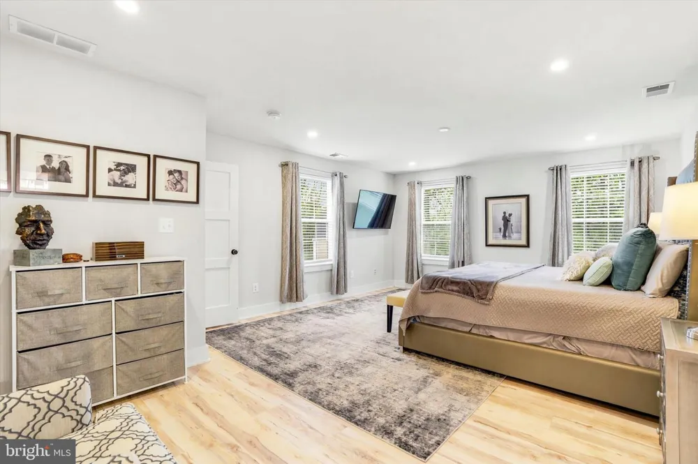 120 IVY MILLS ROAD Glen Mills, PA 19342