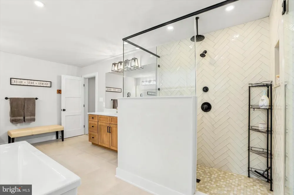 120 IVY MILLS ROAD Glen Mills, PA 19342