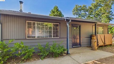 19900 Greenview