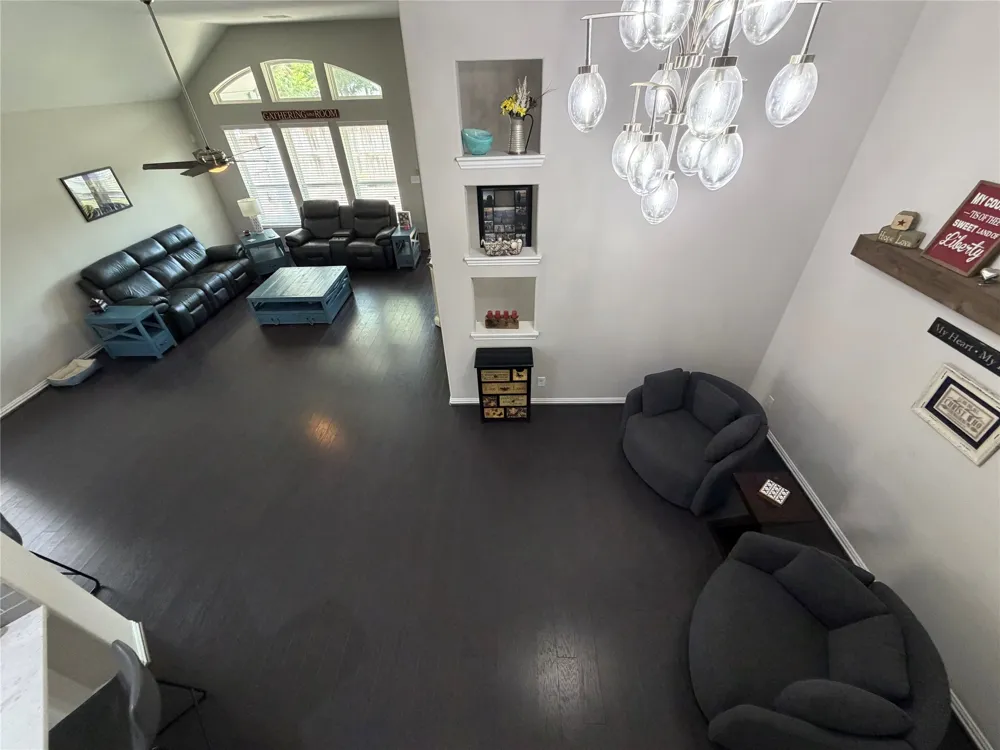 114 Woodridge Crossing Clute, TX 77531