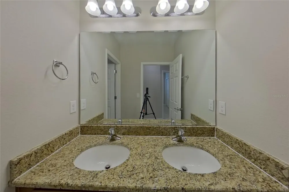 Address Not Shown Groveland, FL 34736
