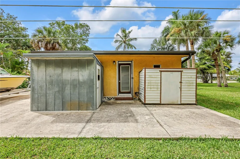 1931 DANFORD STREET Naples, FL 34112
