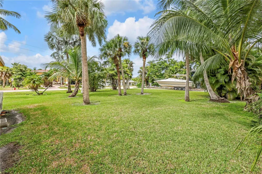 1931 DANFORD STREET Naples, FL 34112