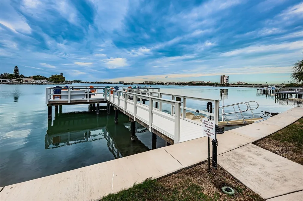 1868 SHORE DRIVE S #102 South Pasadena, FL 33707