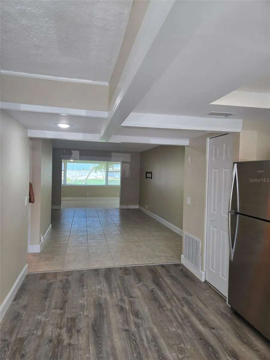 1868 SHORE DRIVE S #102 South Pasadena, FL 33707
