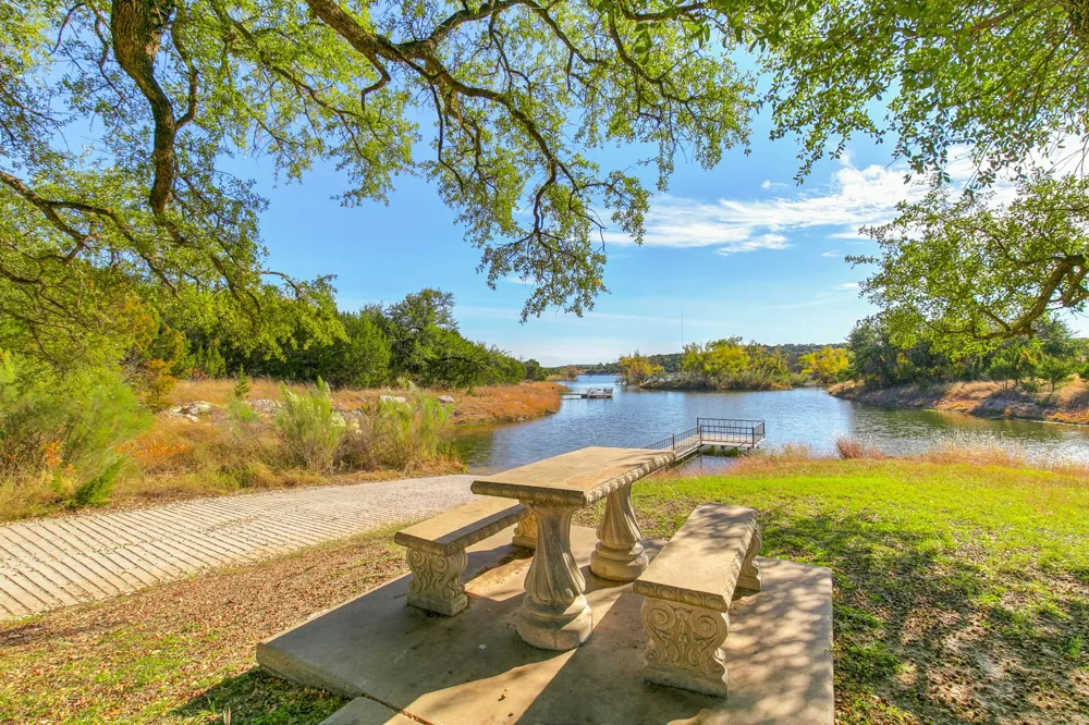 Anglers Point Bluff Dale, TX 76433