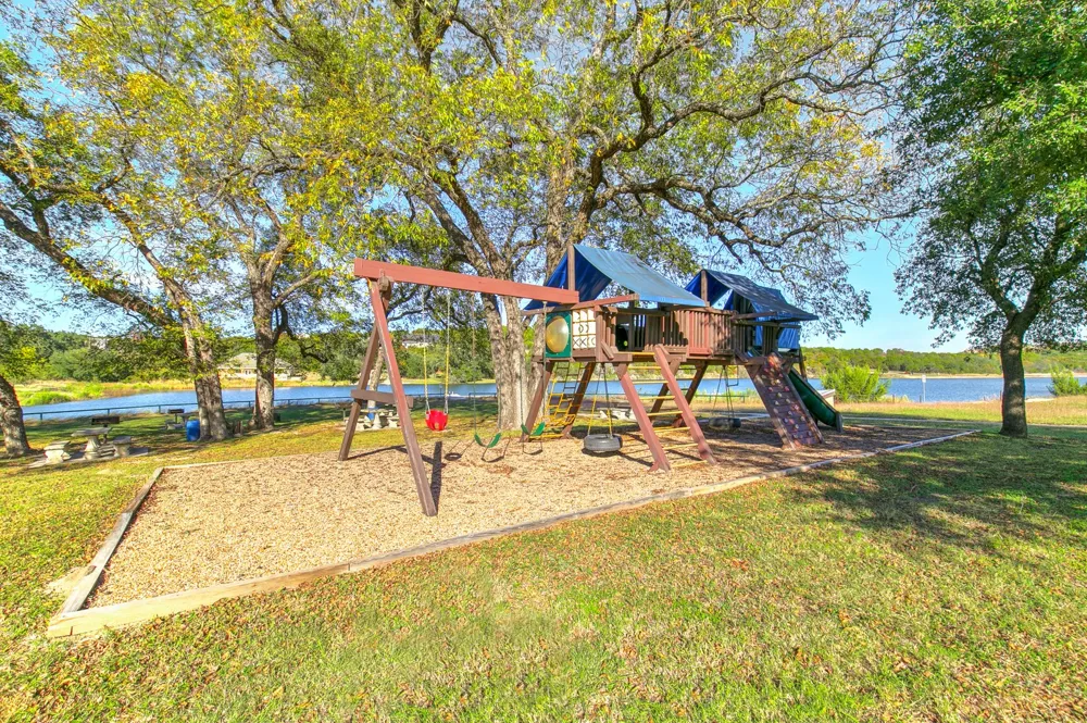 Anglers Point Bluff Dale, TX 76433