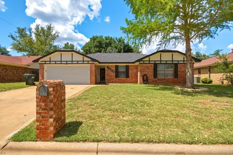 2842 Rex Allen Drive