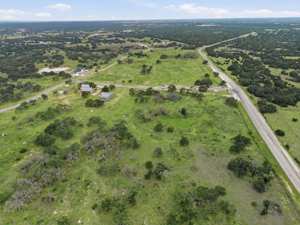 Muy Alto Ranch Drive Harper, TX 78631