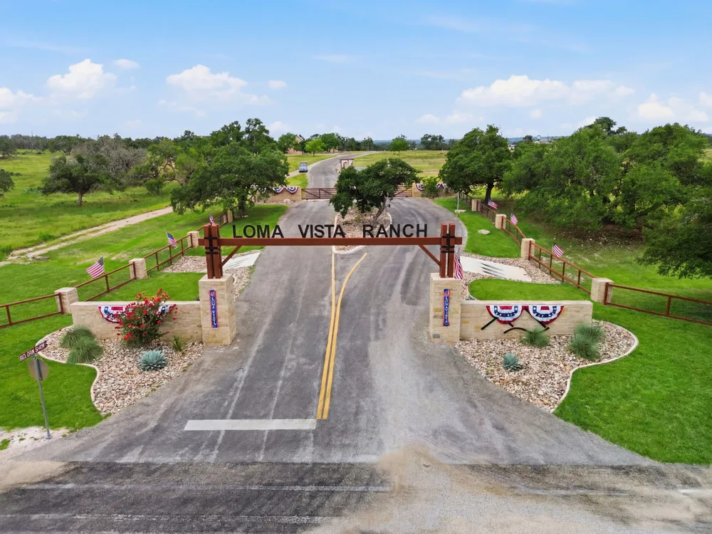 Muy Alto Ranch Drive Harper, TX 78631