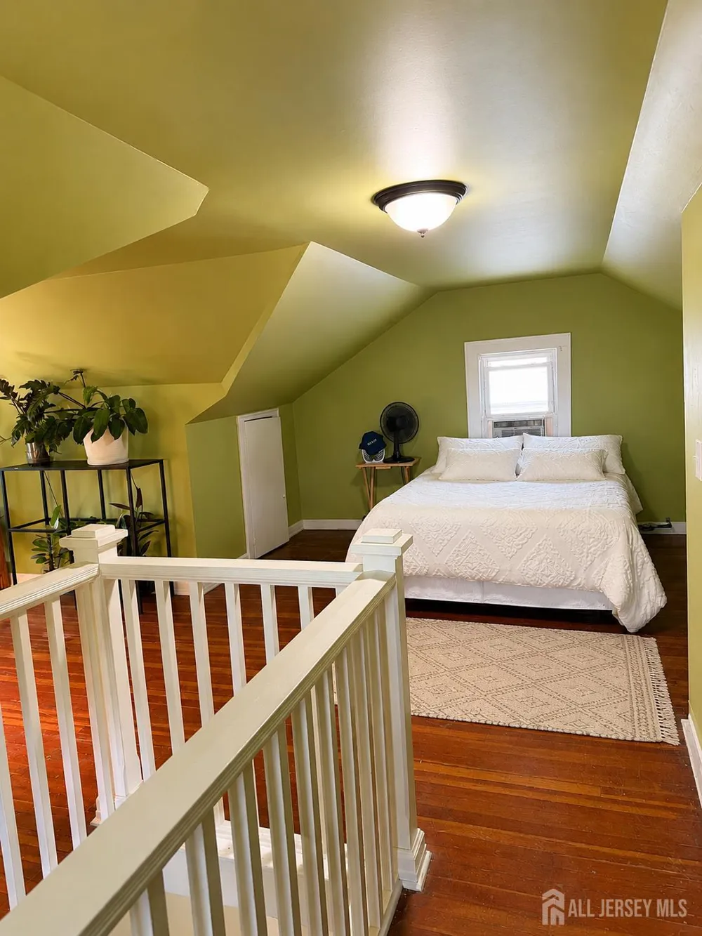 433 S 8th Avenue S Highland Park, NJ 08904
