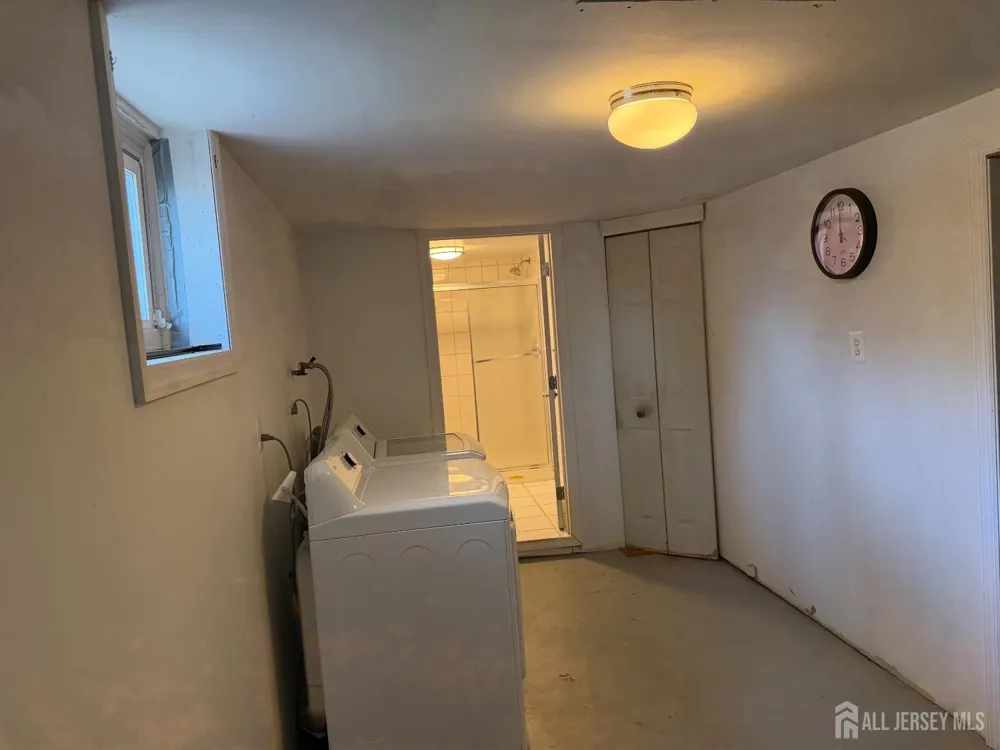 433 S 8th Avenue S Highland Park, NJ 08904