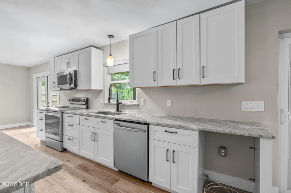 1971 Menger Circle South Daytona, FL 32119