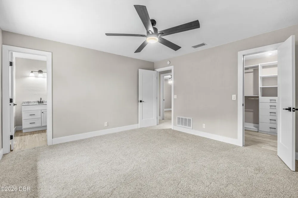 1971 Menger Circle South Daytona, FL 32119