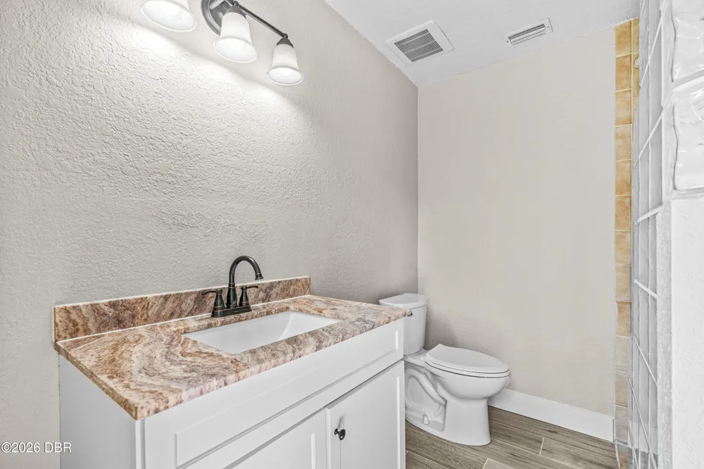 1971 Menger Circle South Daytona, FL 32119