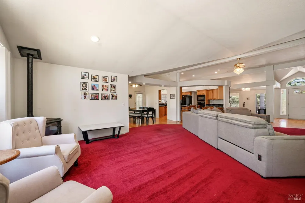 15947 Butterfield Lane Anderson, CA 96007