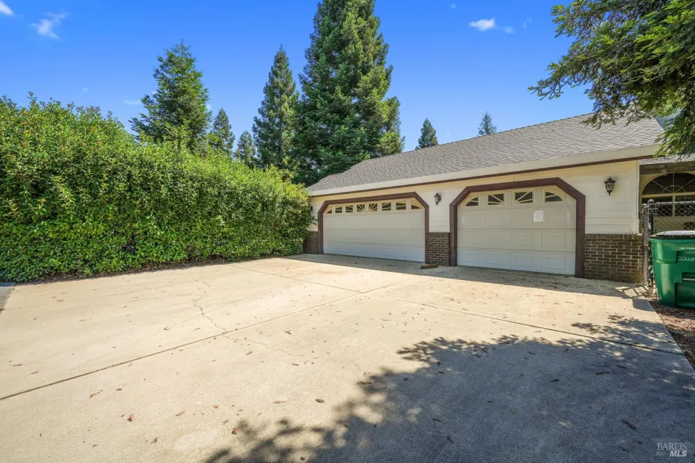 15947 Butterfield Lane Anderson, CA 96007