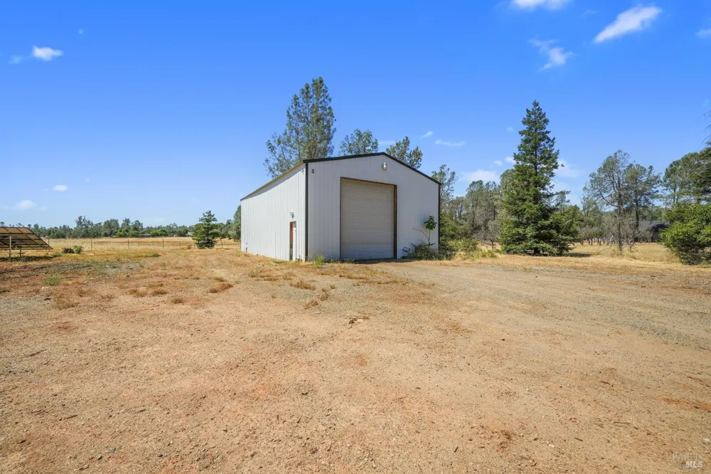 15947 Butterfield Lane Anderson, CA 96007