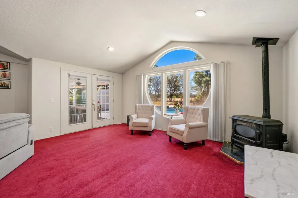 15947 Butterfield Lane Anderson, CA 96007