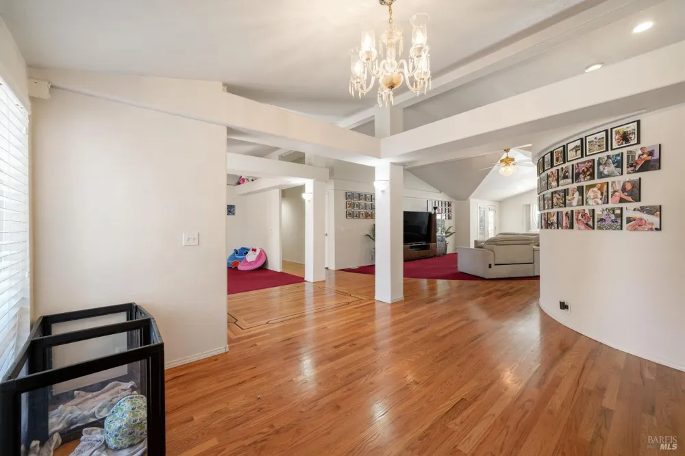 15947 Butterfield Lane Anderson, CA 96007