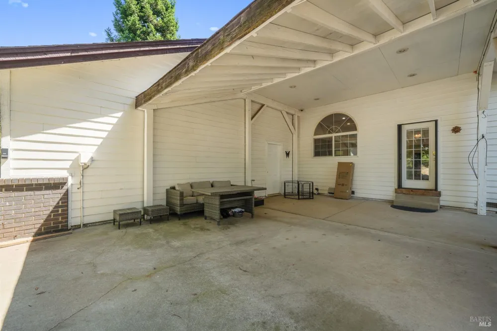 15947 Butterfield Lane Anderson, CA 96007