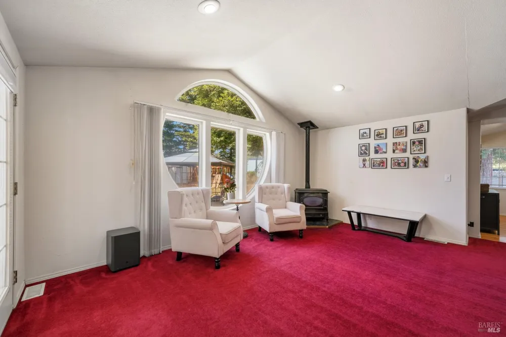 15947 Butterfield Lane Anderson, CA 96007