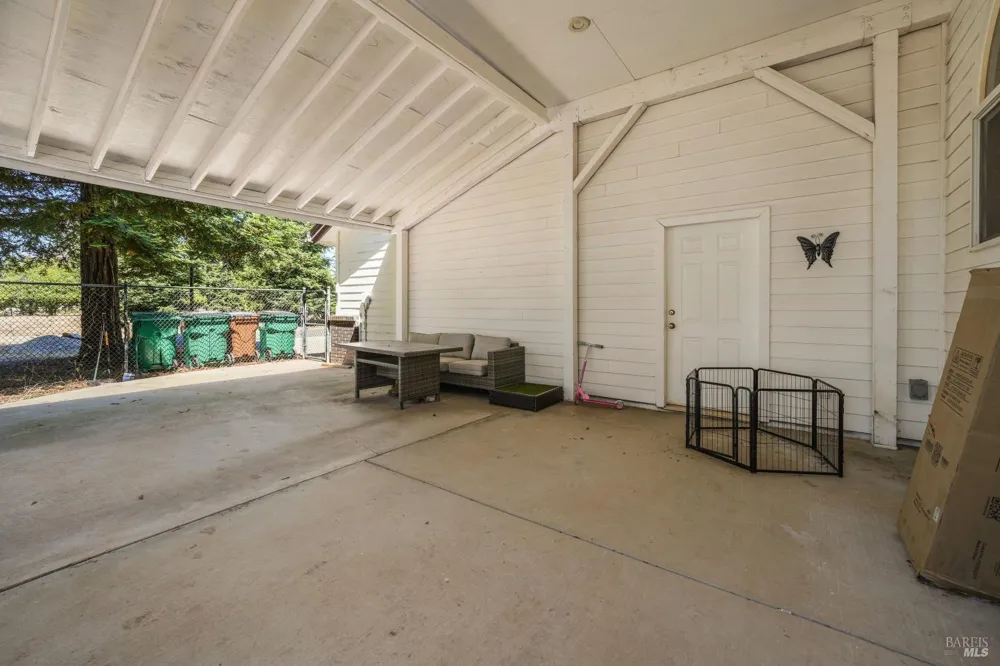 15947 Butterfield Lane Anderson, CA 96007