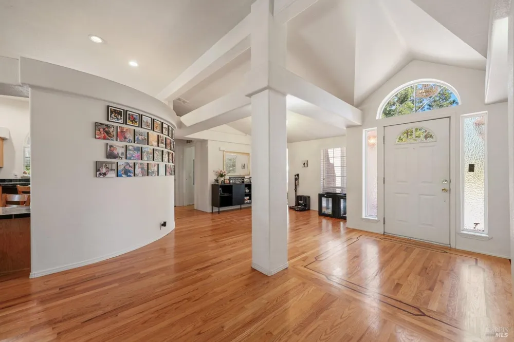 15947 Butterfield Lane Anderson, CA 96007